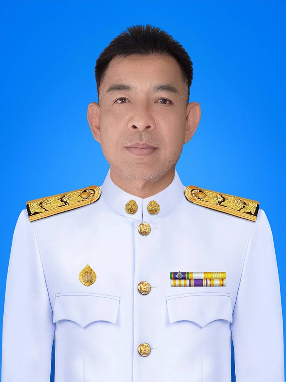 นายอักษร  ทองหล่อ